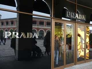 outlet aziendale prada|prada online outlet store real.